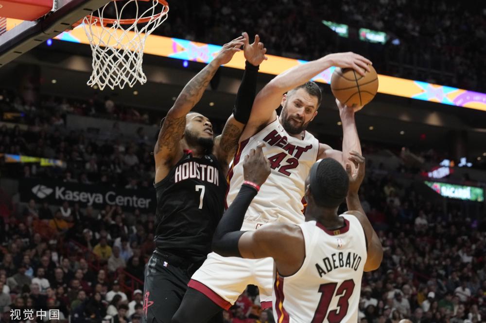 了他们一年 了他们一年